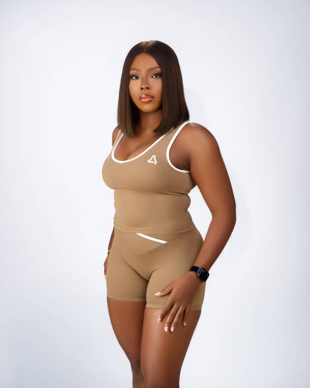 Aura short set